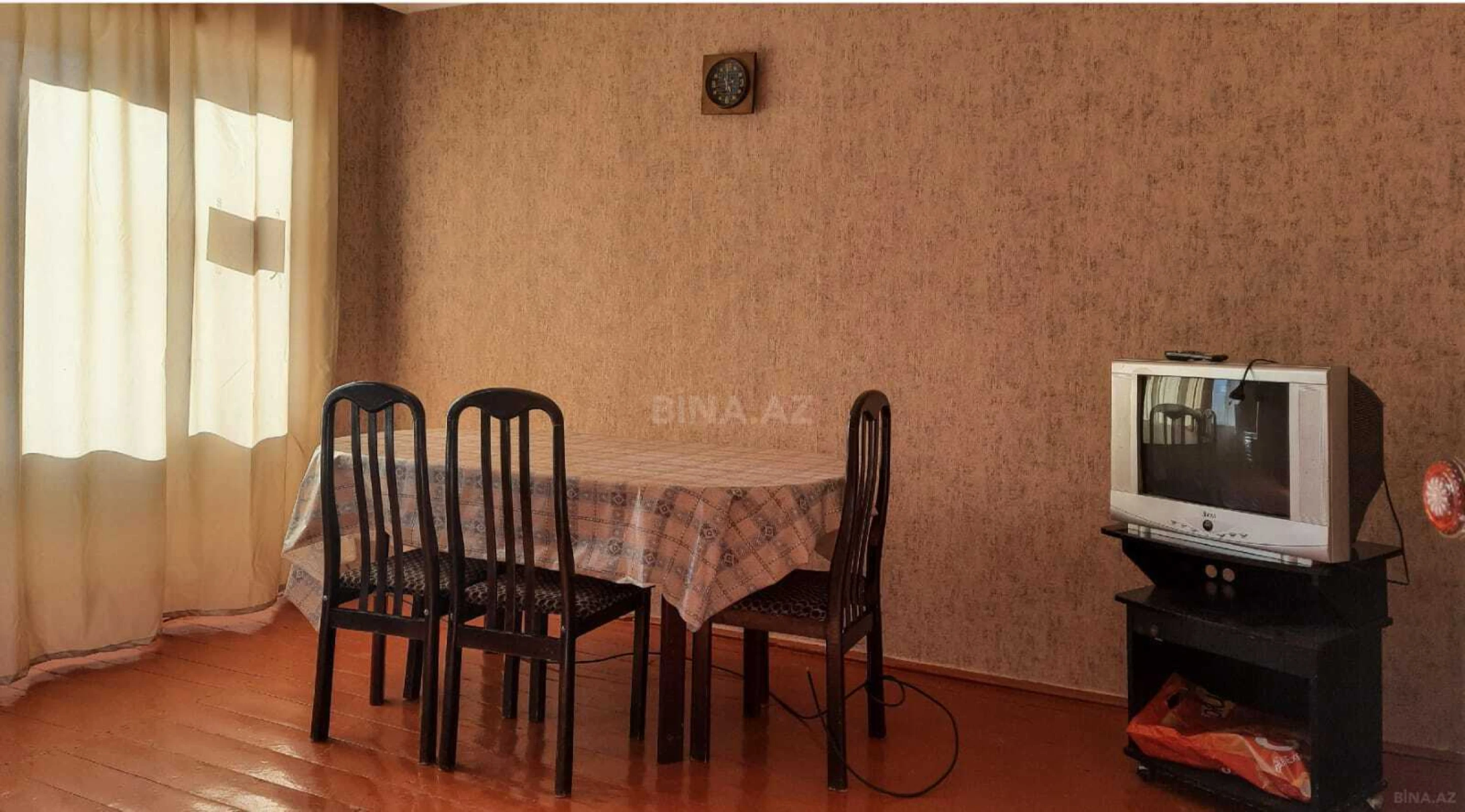 Satılır 2 otaqlı mənzil 57 m²