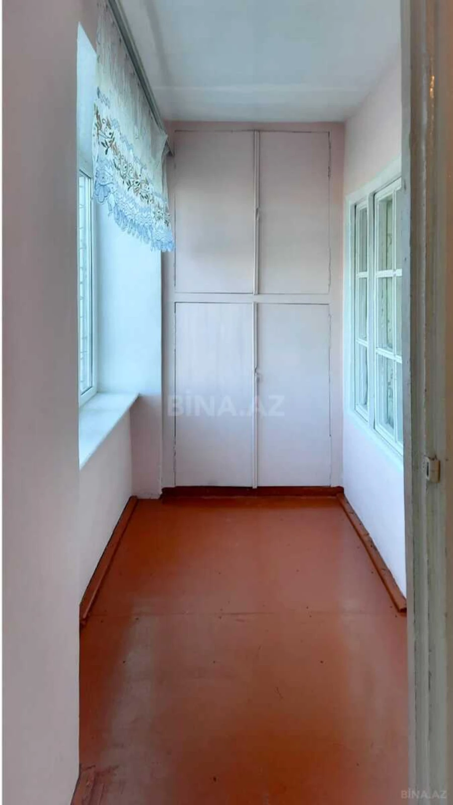 Satılır 2 otaqlı mənzil 57 m²