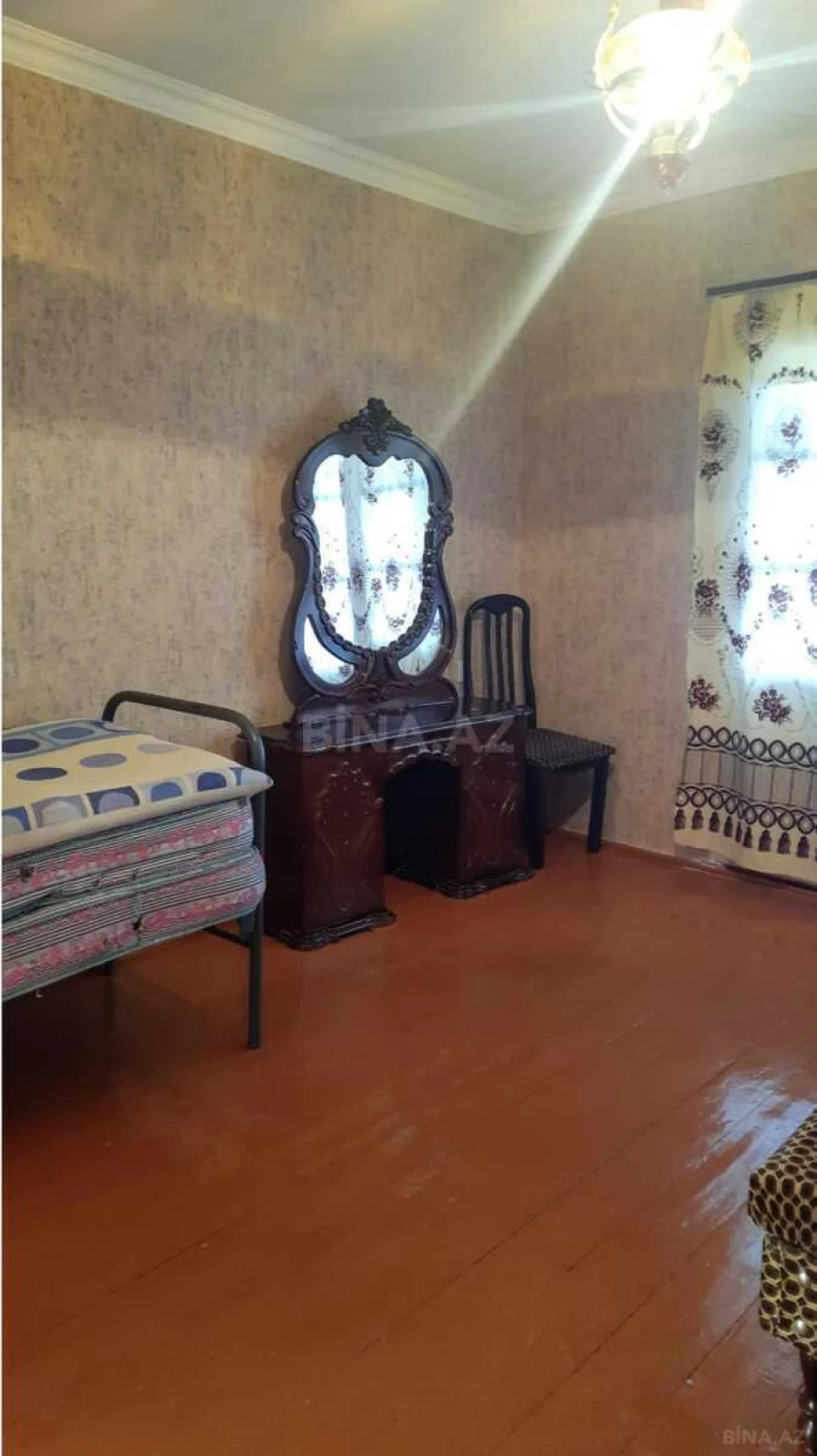 Satılır 2 otaqlı mənzil 57 m²