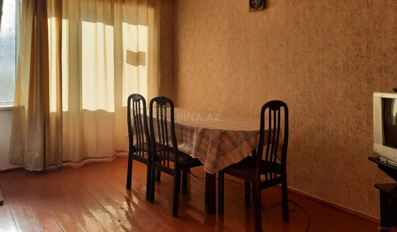 Satılır 2 otaqlı mənzil 57 m²