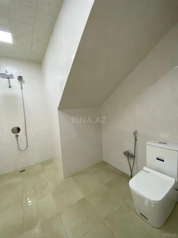 Kirayə verilir 6 otaqlı həyət evi 320 m²