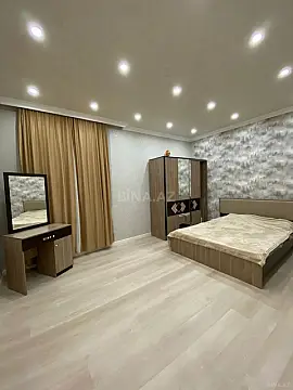 Kirayə verilir 6 otaqlı həyət evi 320 m²