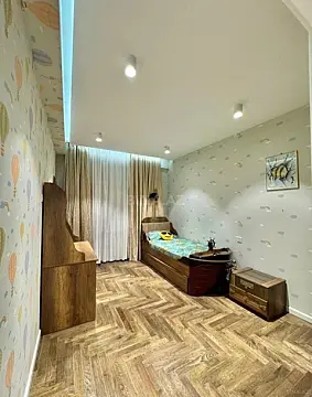 Satılır 3 otaqlı mənzil 125 m²