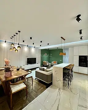 Satılır 3 otaqlı mənzil 125 m²