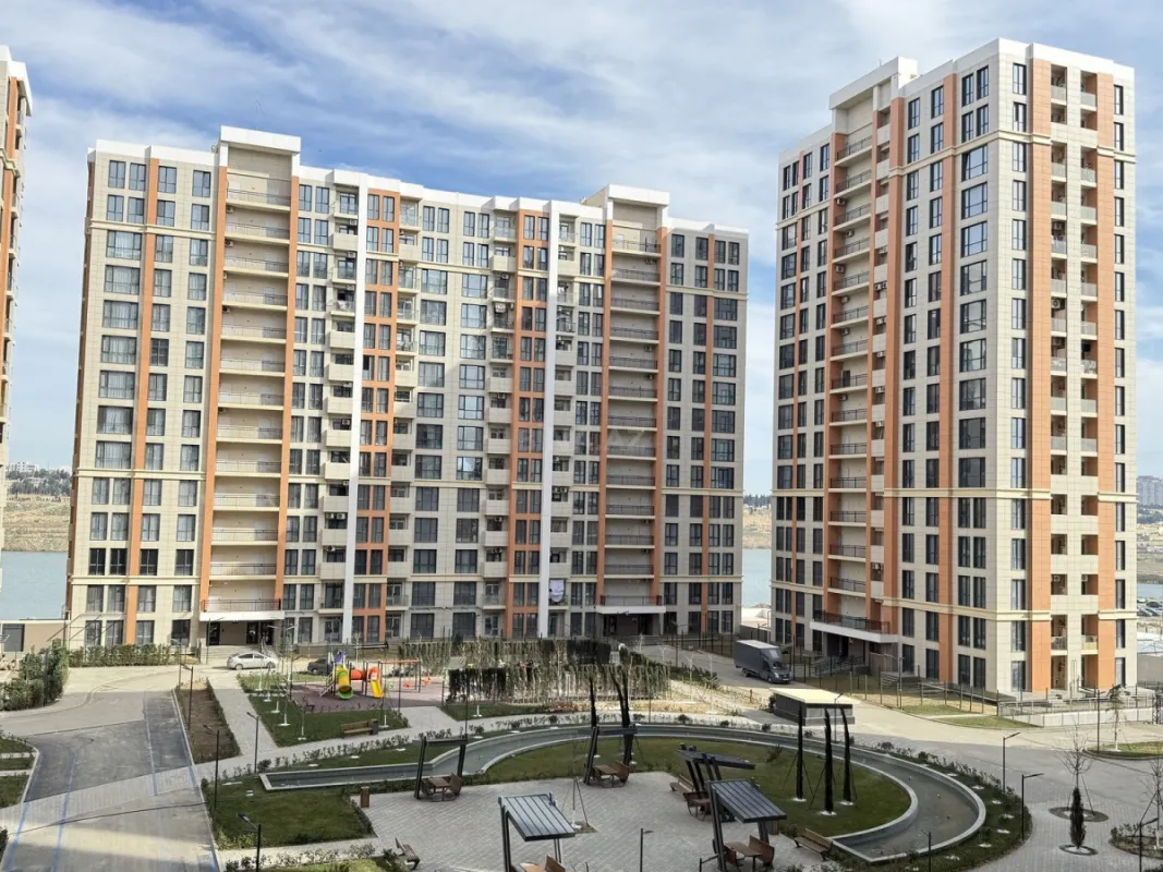 Satılır 3 otaqlı mənzil 70 m²