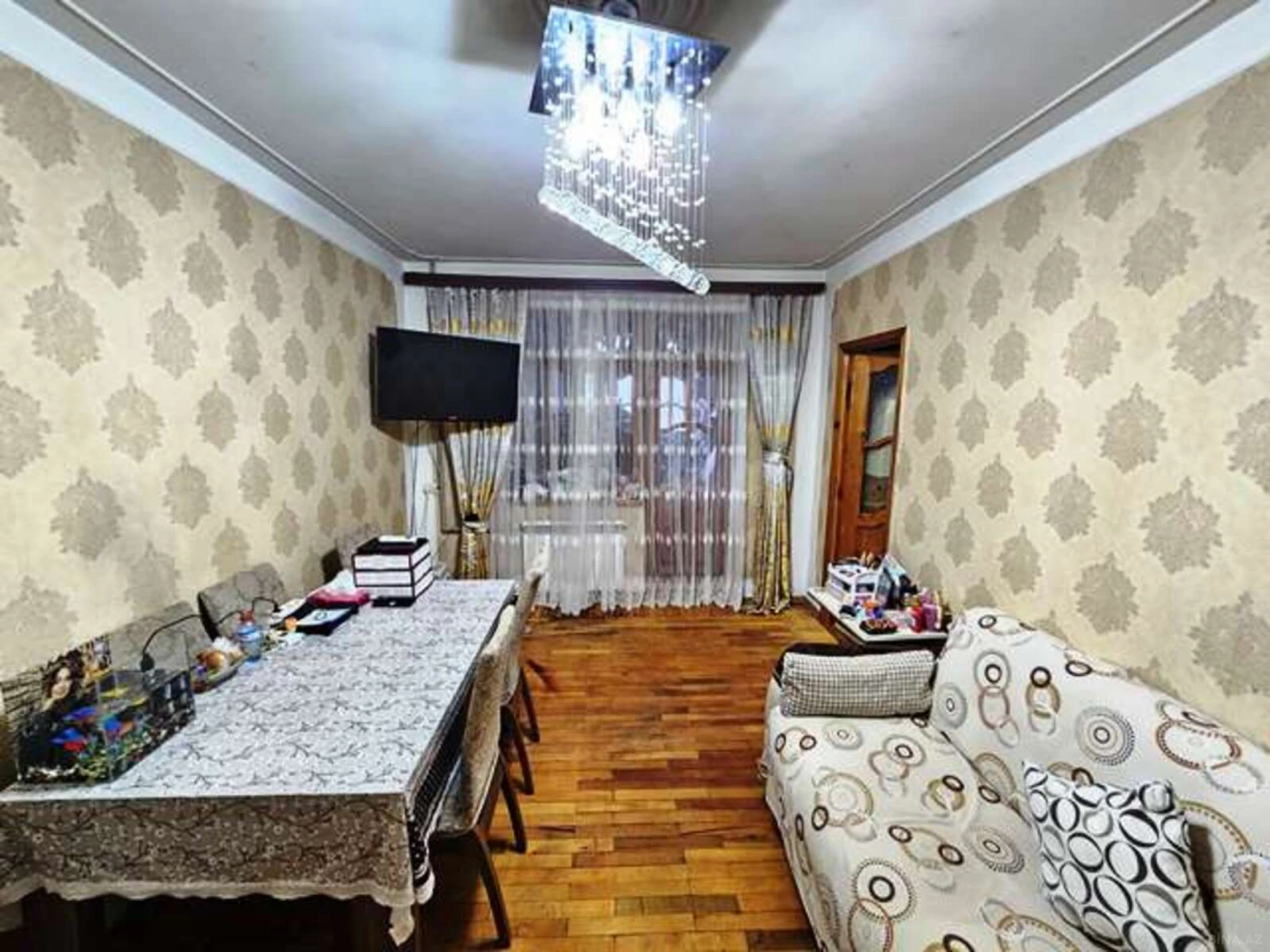 Satılır 2 otaqlı mənzil 55 m²
