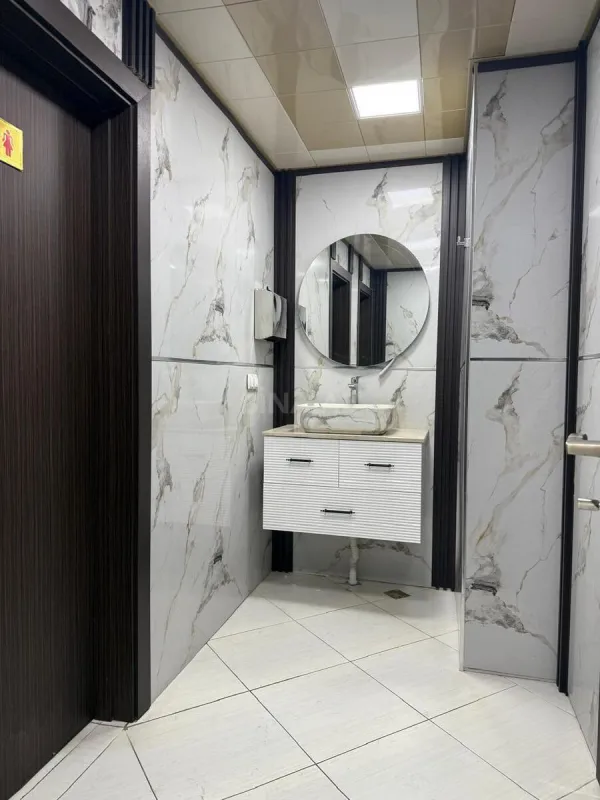 Kirayə verilir 4 otaqlı ofis 250 m²