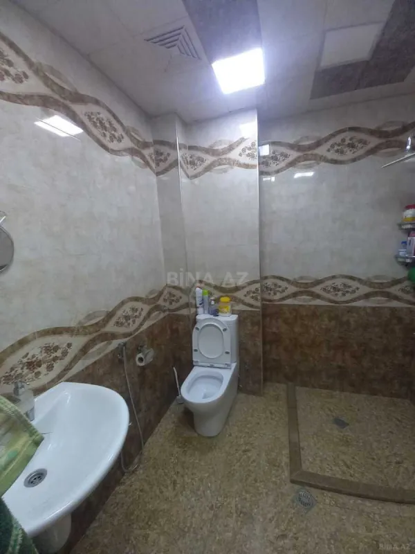 Satılır 2 otaqlı mənzil 65 m²