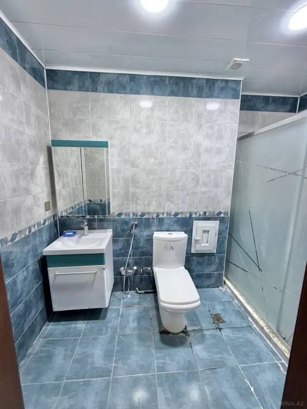 Kirayə verilir 2 otaqlı mənzil 85 m²