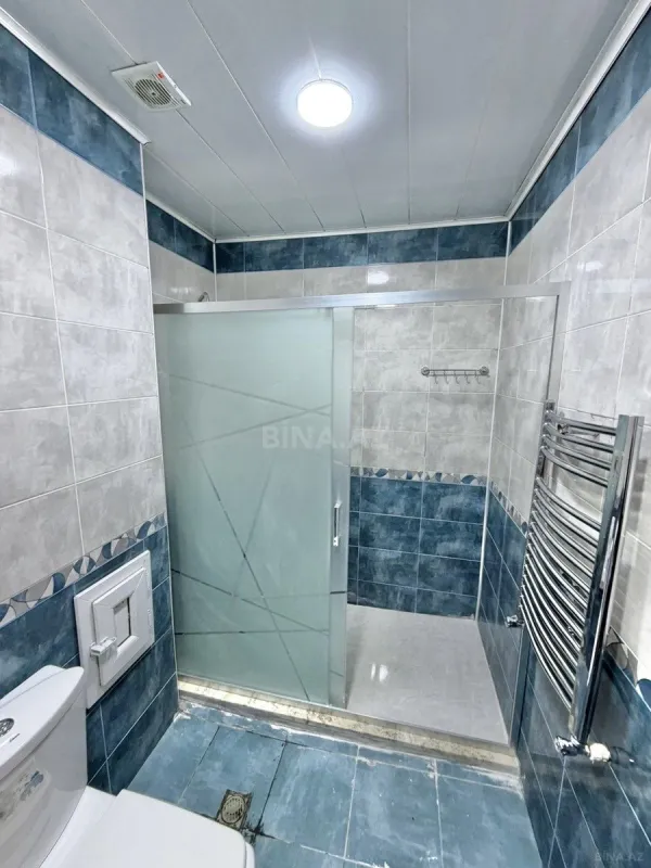 Kirayə verilir 2 otaqlı mənzil 85 m²