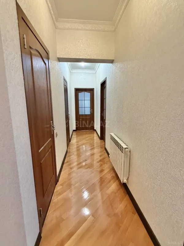 Kirayə verilir 2 otaqlı mənzil 85 m²