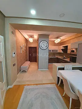Satılır 3 otaqlı mənzil 110 m²