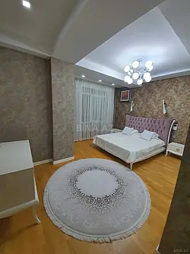 Satılır 3 otaqlı mənzil 110 m²