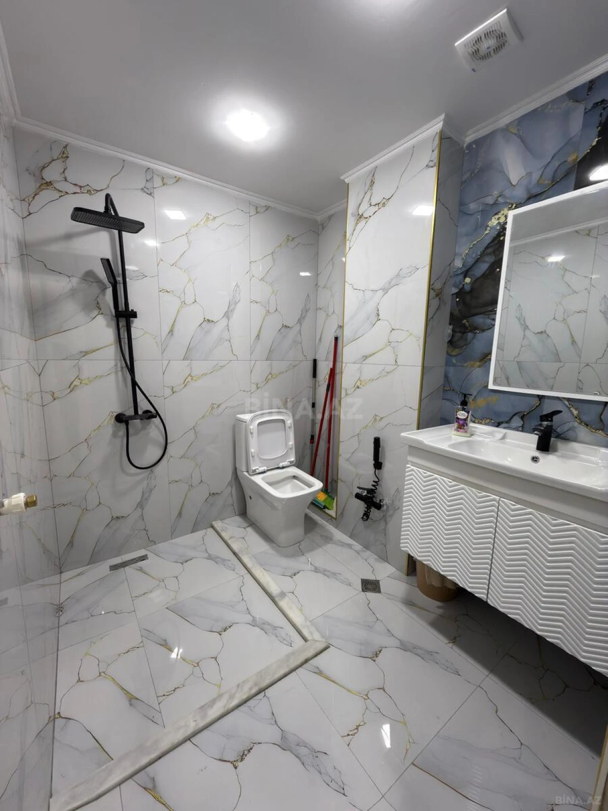 Satılır 3 otaqlı mənzil 50 m²