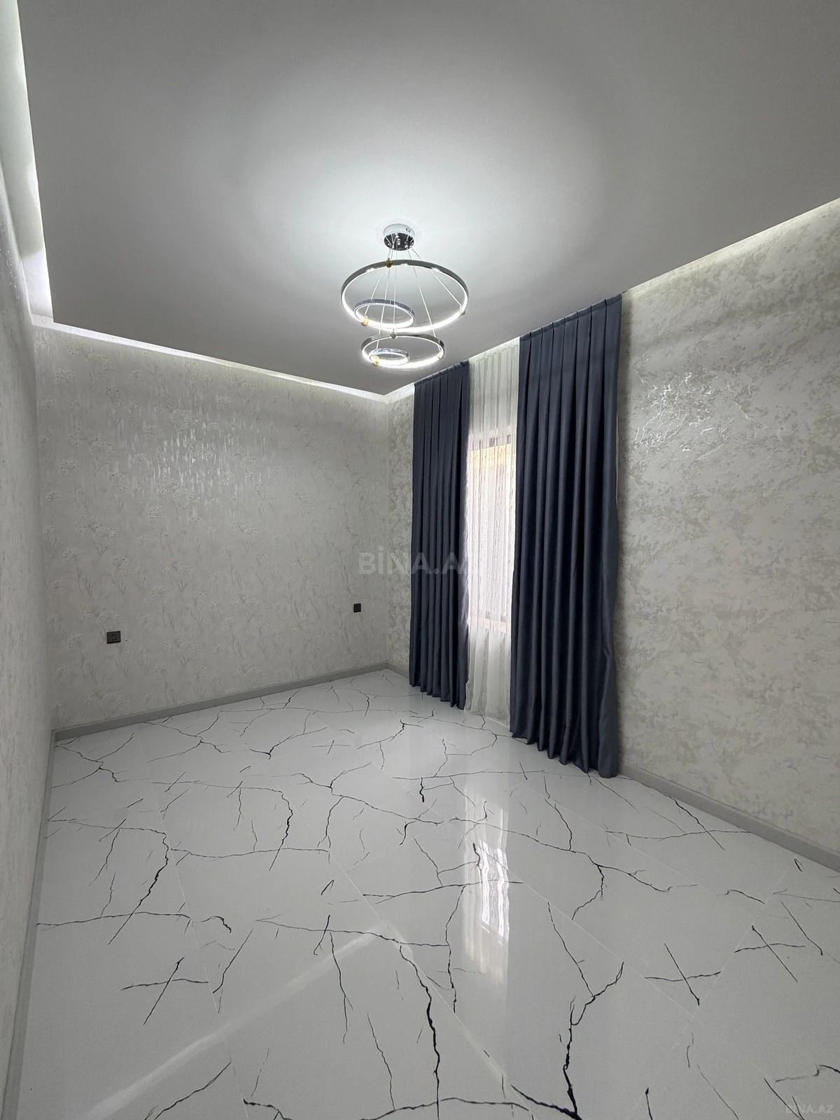 Satılır 4 otaqlı həyət evi 140 m²