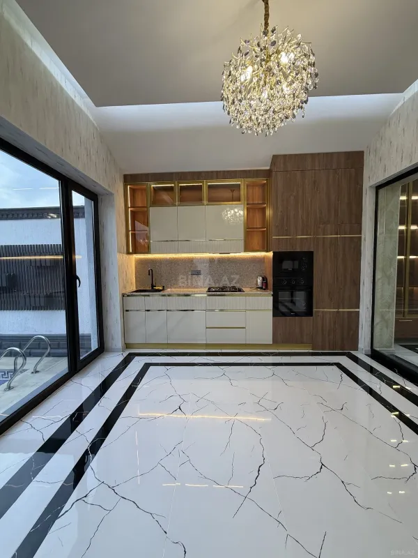 Satılır 4 otaqlı həyət evi 140 m²