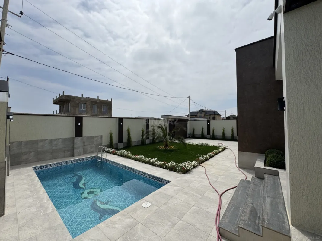Satılır 4 otaqlı həyət evi 140 m²