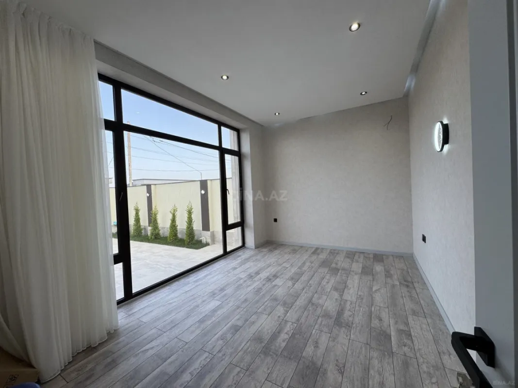 Satılır 4 otaqlı həyət evi 140 m²