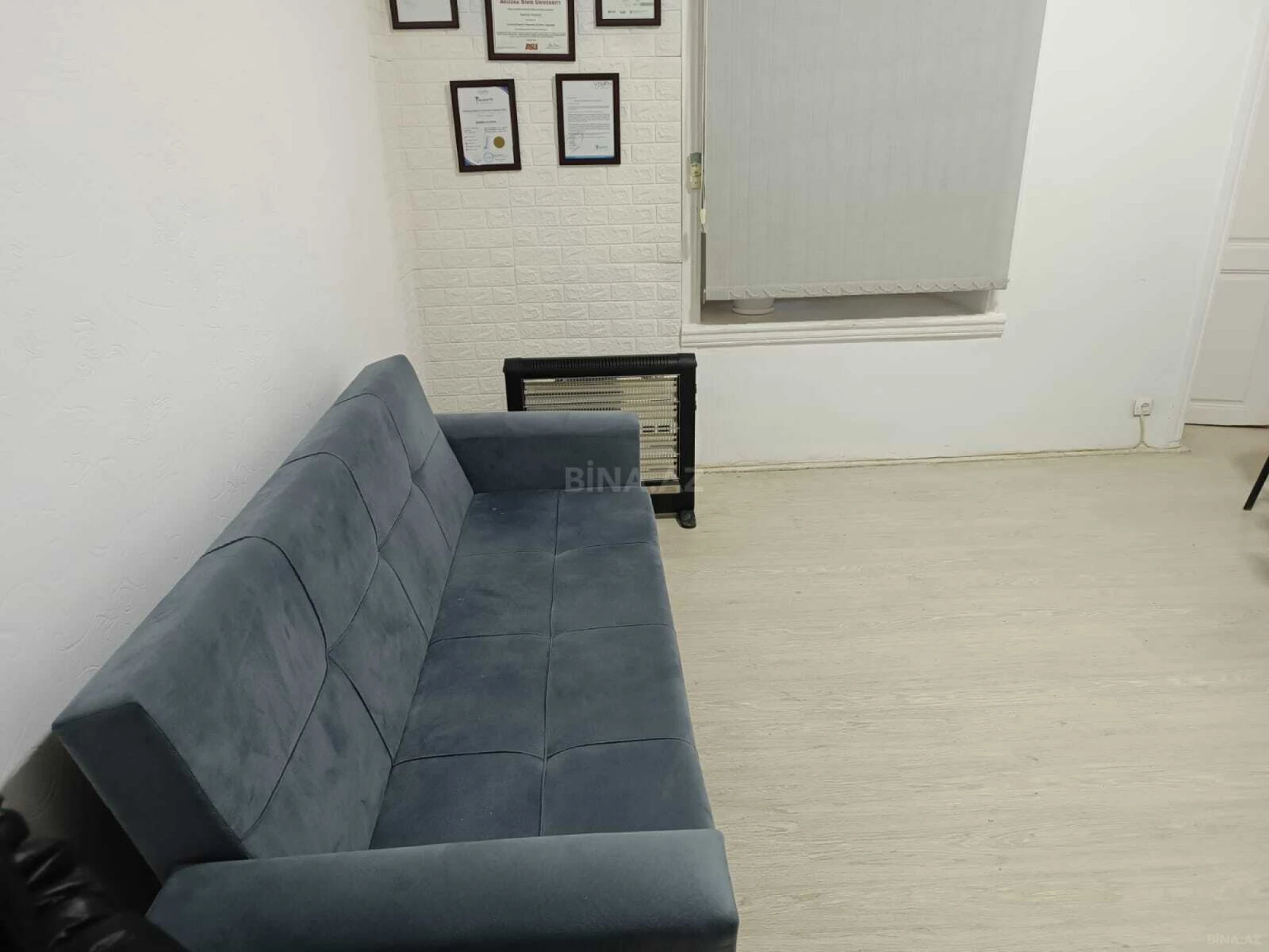 Kirayə verilir 3 otaqlı ofis 65 m²