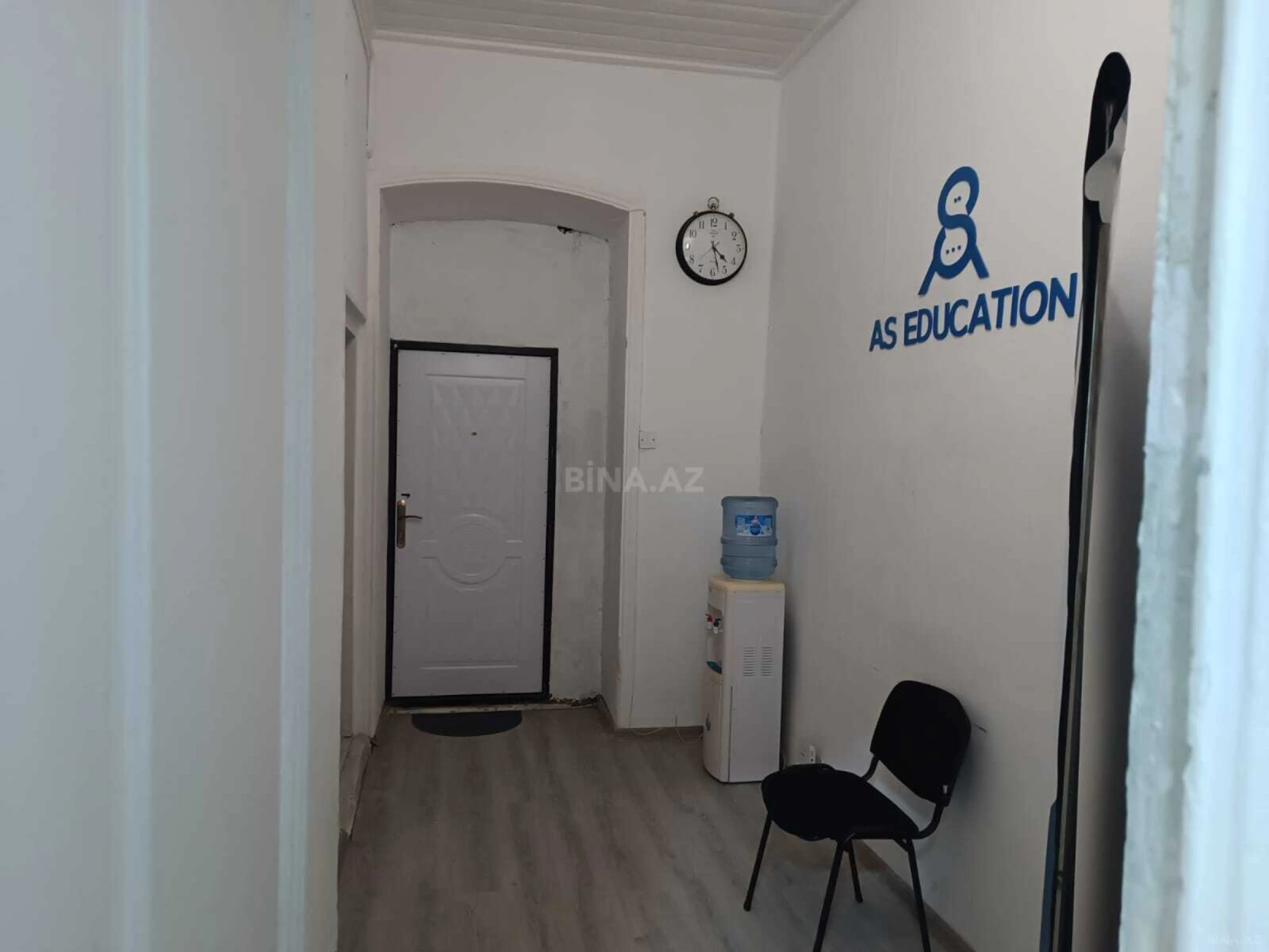 Kirayə verilir 3 otaqlı ofis 65 m²
