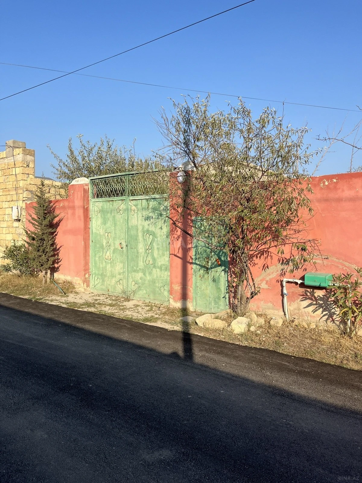 Satılır torpaq sahəsi 2 m²