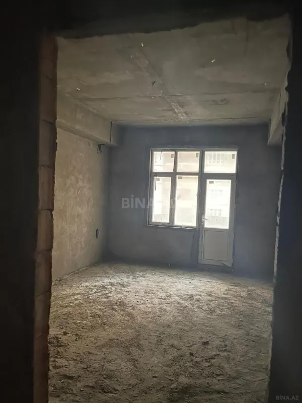 Satılır 3 otaqlı mənzil 140 m²