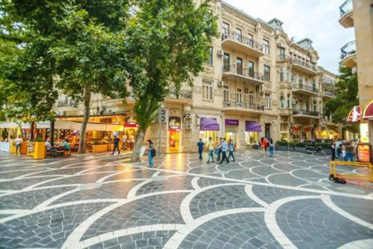 Satılır 2 otaqlı mənzil 95 m²