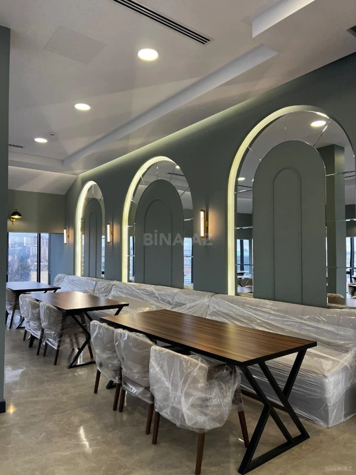 Kirayə verilir 3 otaqlı ofis 78 m²