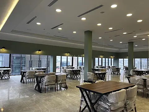 Kirayə verilir 3 otaqlı ofis 78 m²