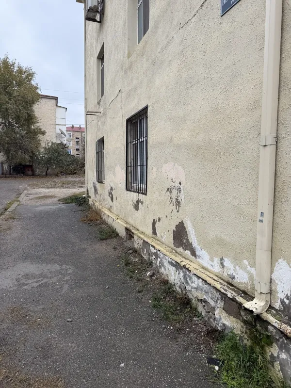 Satılır 1 otaqlı mənzil 30.3 m²