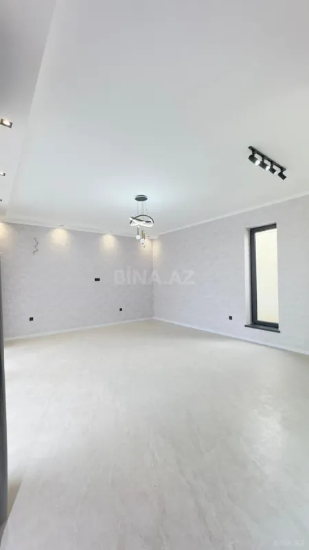 Satılır 3 otaqlı həyət evi 150 m²