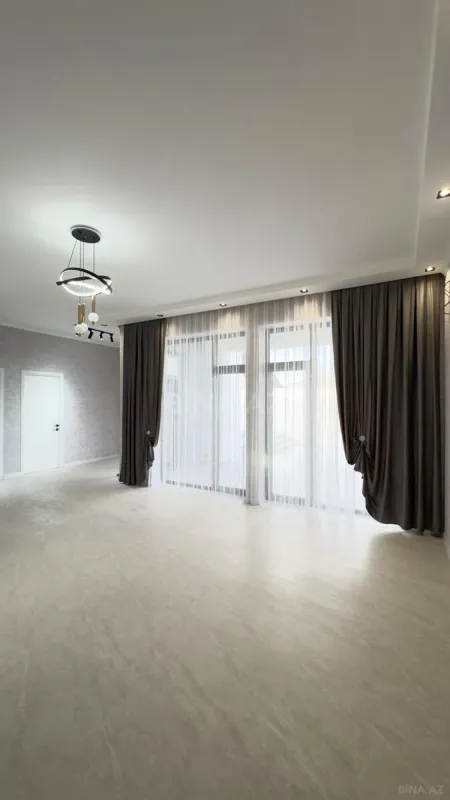 Satılır 3 otaqlı həyət evi 150 m²