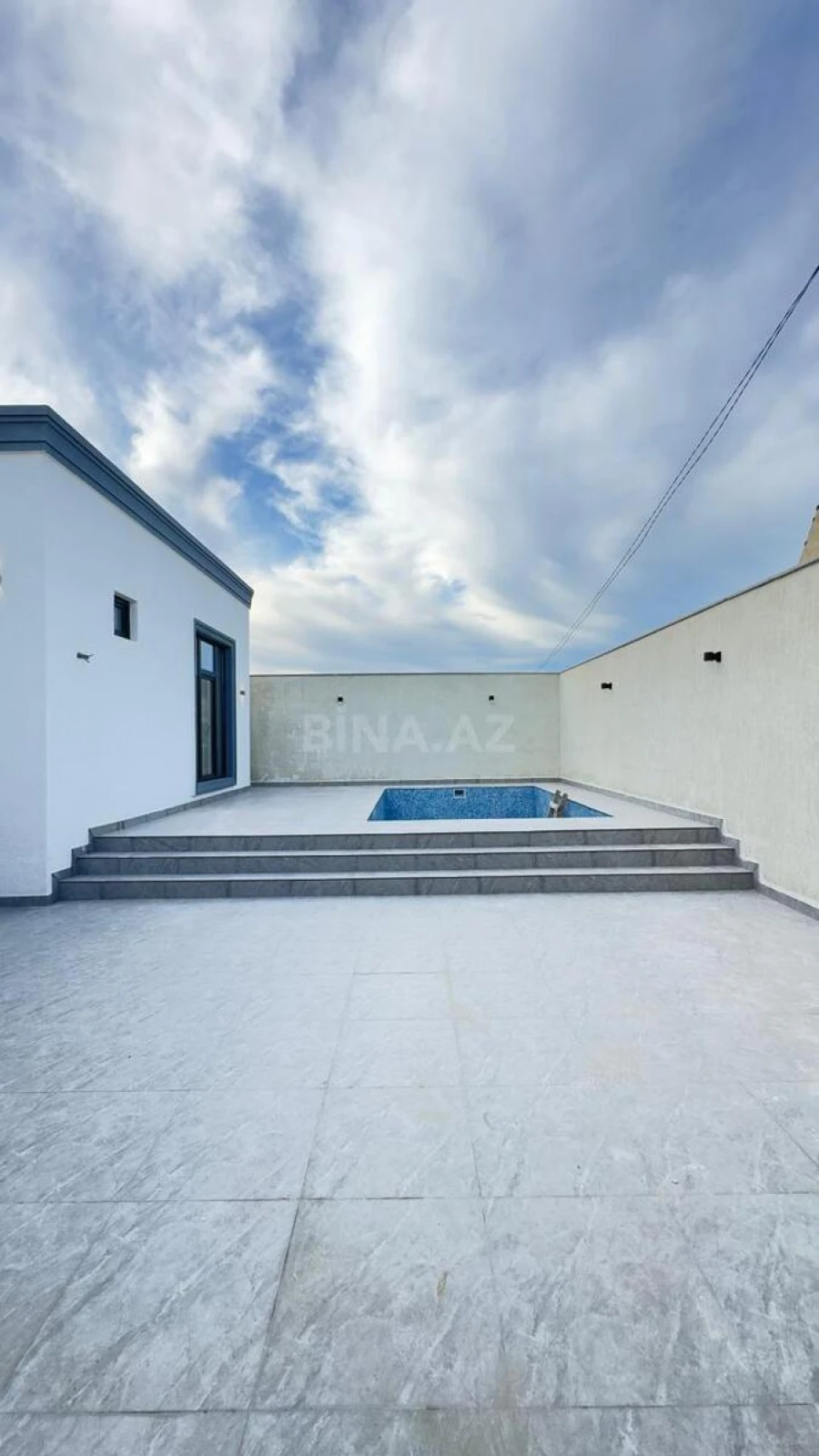 Satılır 3 otaqlı həyət evi 150 m²