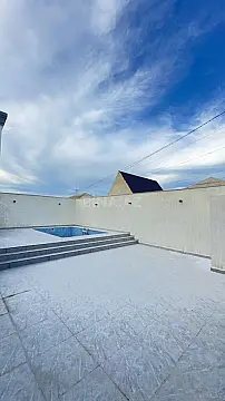 Satılır 3 otaqlı həyət evi 150 m²