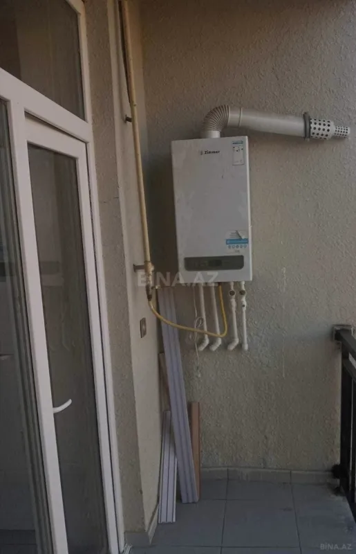 Satılır 4 otaqlı mənzil 110 m²