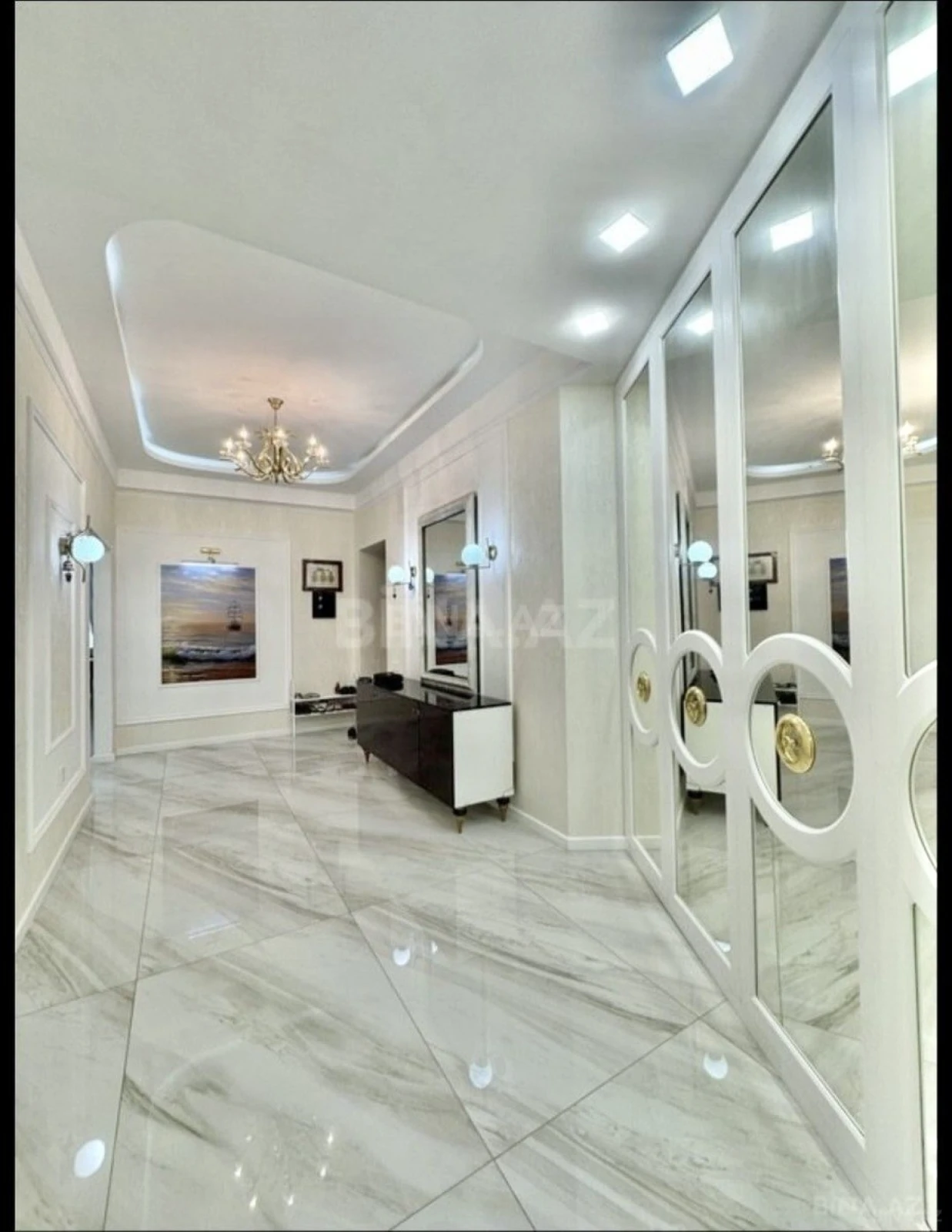 Kirayə verilir 2 otaqlı mənzil 75 m²