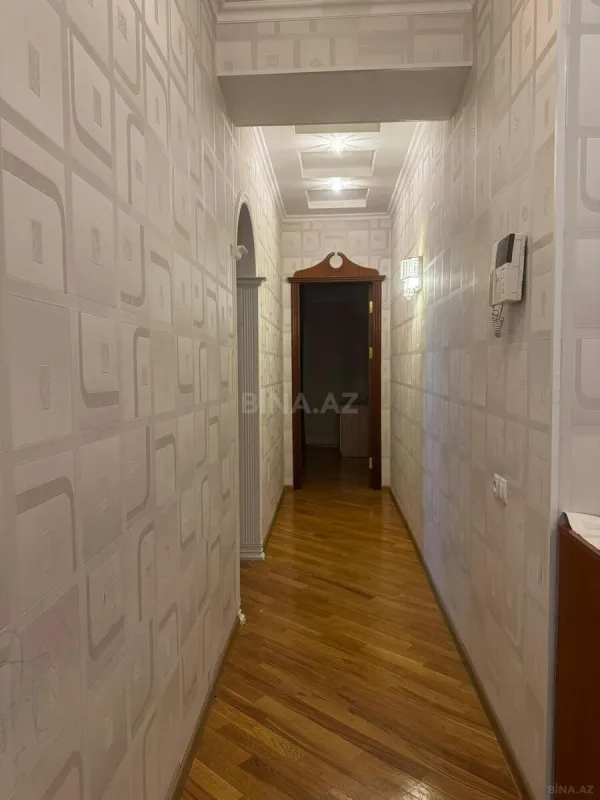 Kirayə verilir 2 otaqlı mənzil 80 m²
