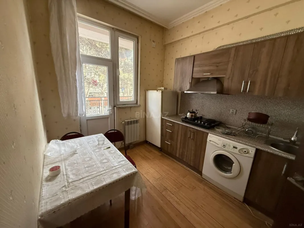 Kirayə verilir 2 otaqlı mənzil 50 m²
