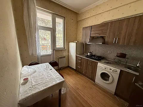 Kirayə verilir 2 otaqlı mənzil 50 m²