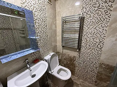 Kirayə verilir 2 otaqlı mənzil 50 m²