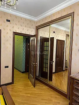 Kirayə verilir 3 otaqlı mənzil 100 m²