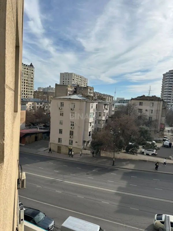 Kirayə verilir 3 otaqlı mənzil 100 m²