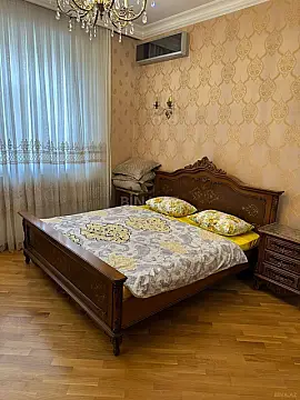 Kirayə verilir 3 otaqlı mənzil 100 m²