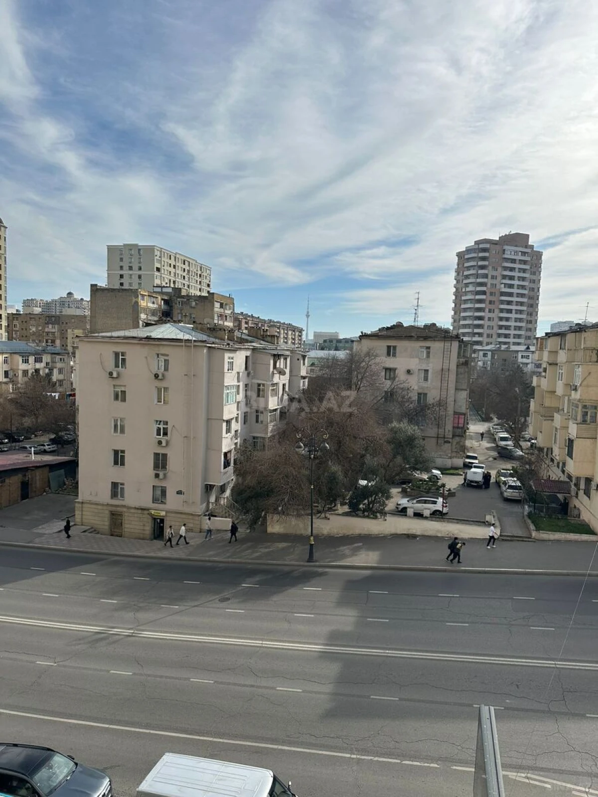 Kirayə verilir 3 otaqlı mənzil 100 m²