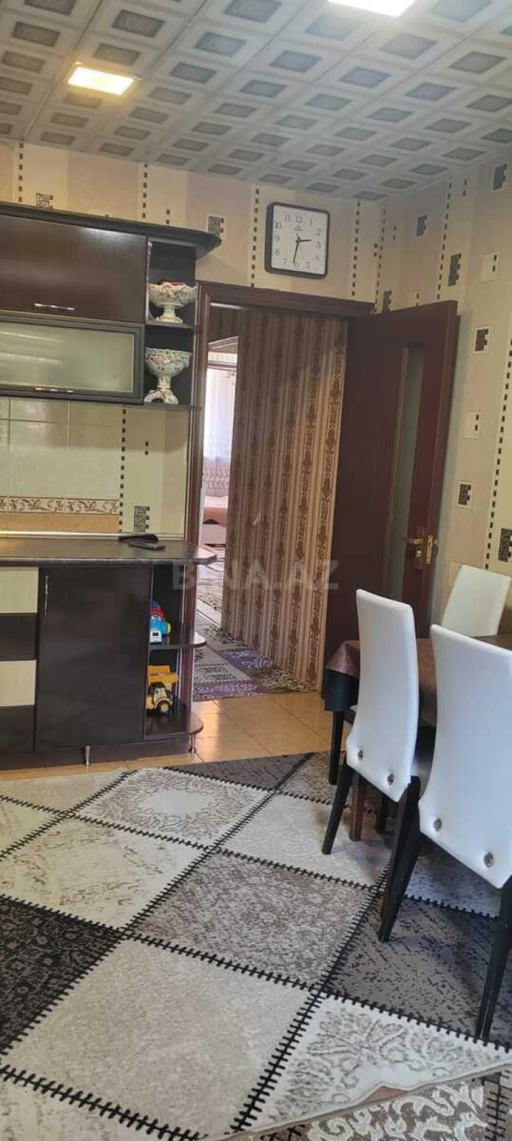 Satılır 3 otaqlı mənzil 70 m²
