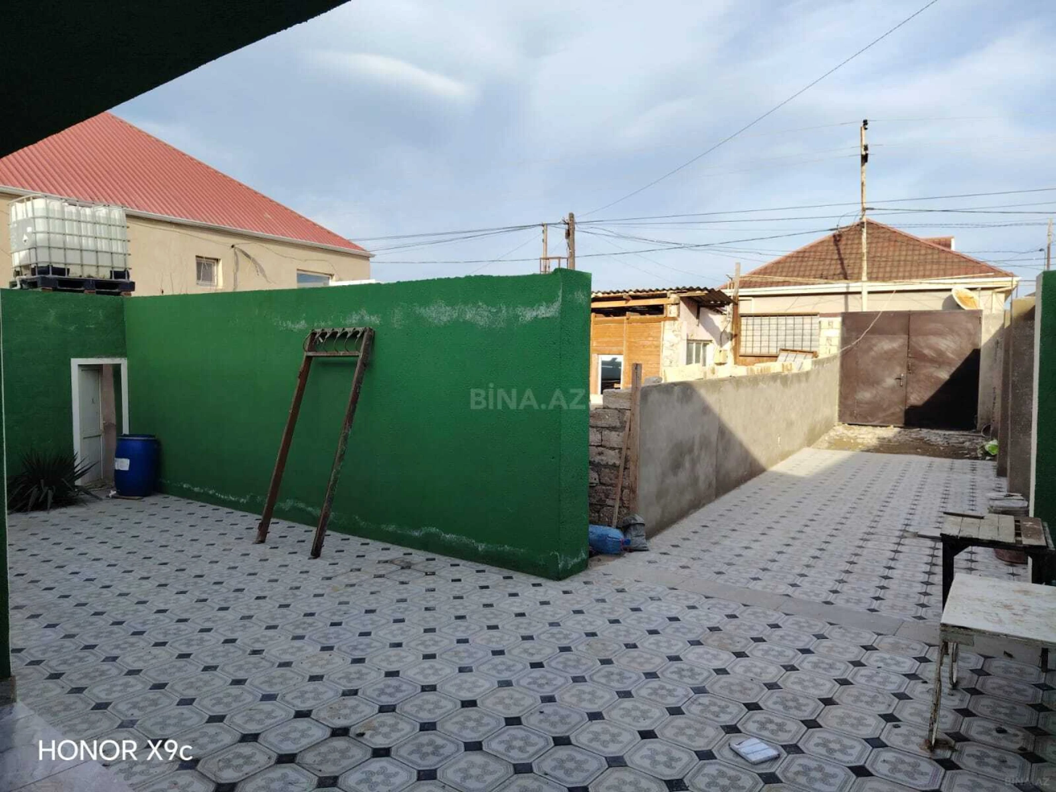 Satılır 4 otaqlı həyət evi 130 m²