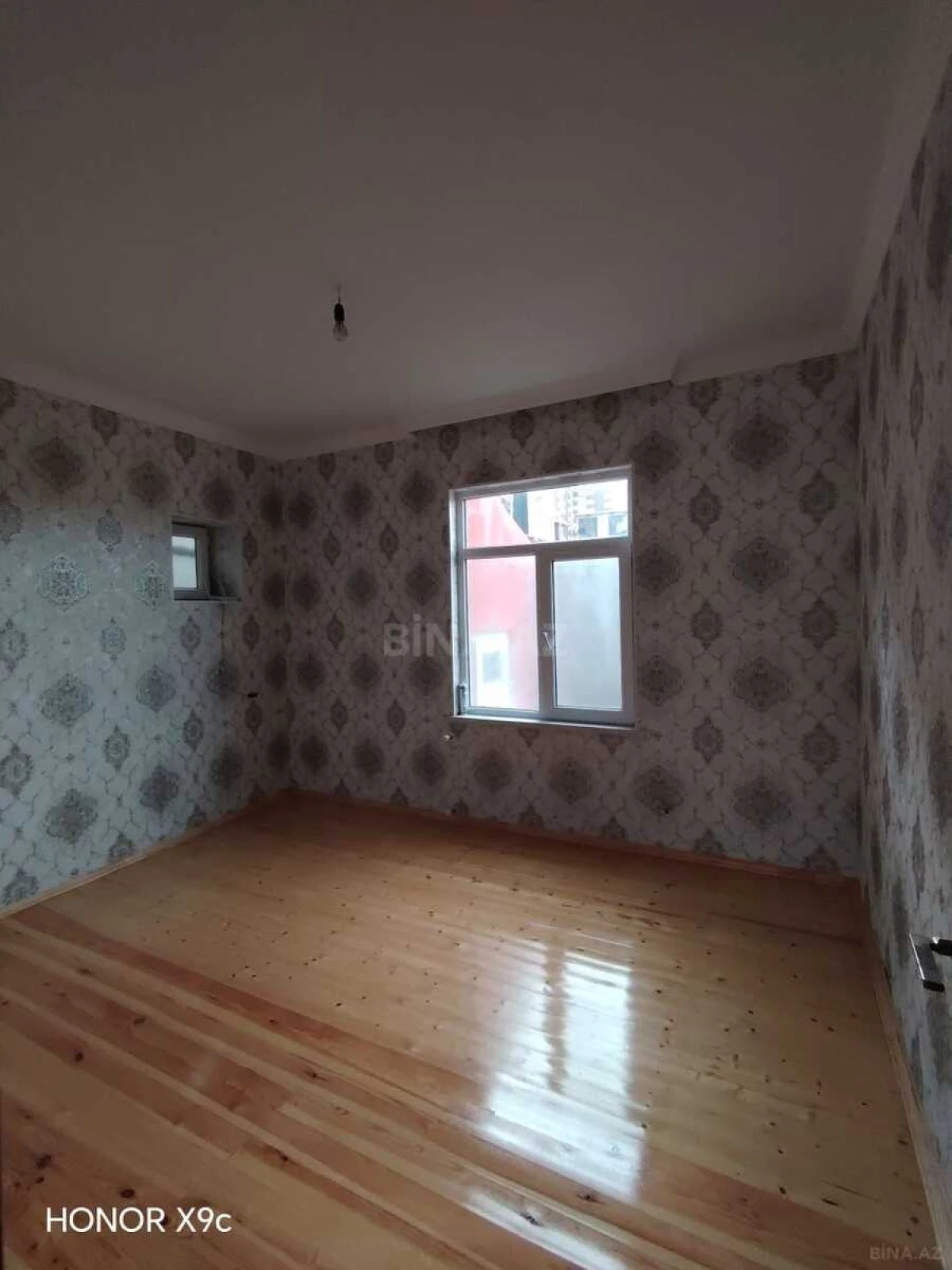 Satılır 4 otaqlı həyət evi 130 m²