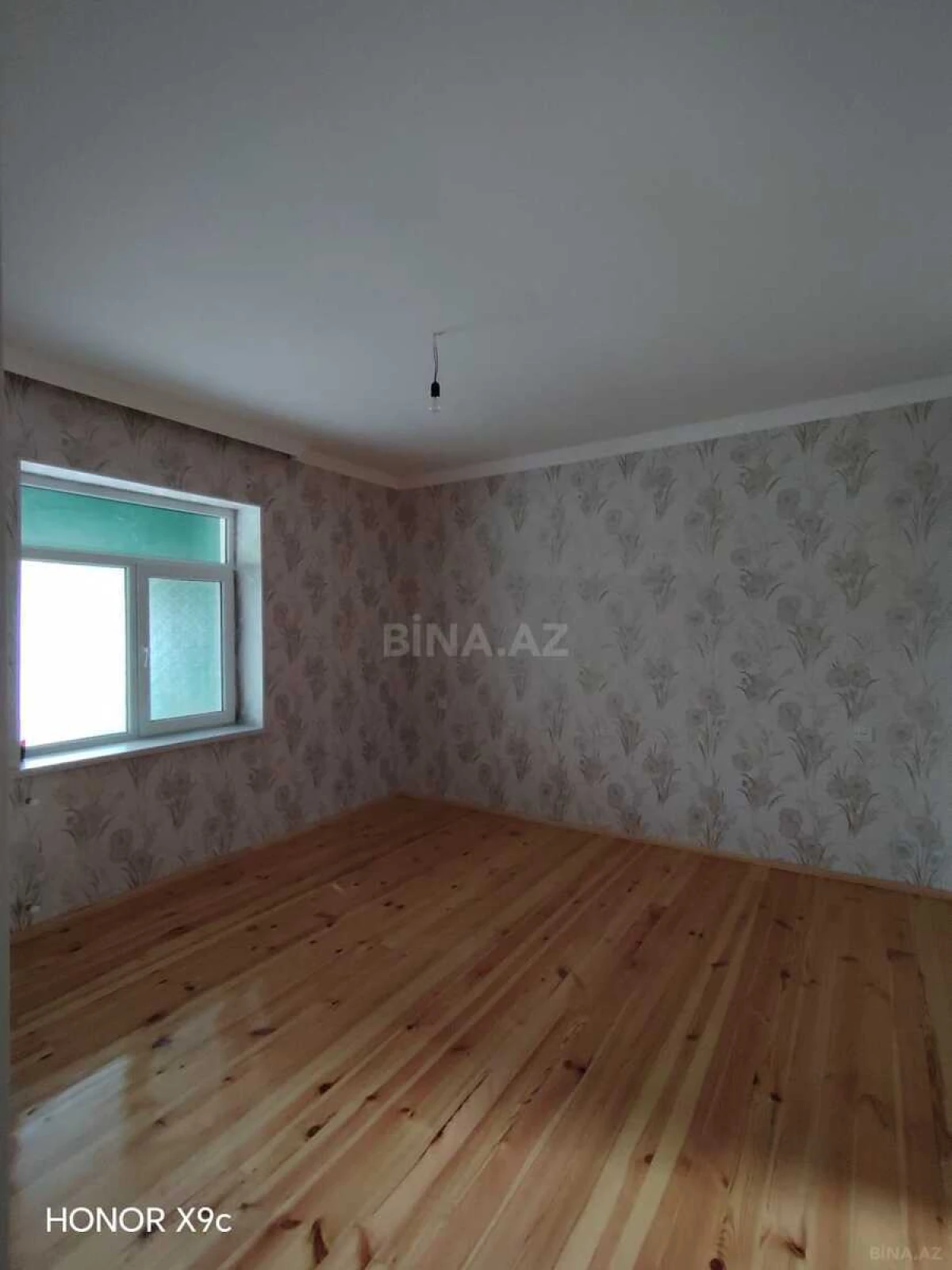 Satılır 4 otaqlı həyət evi 130 m²