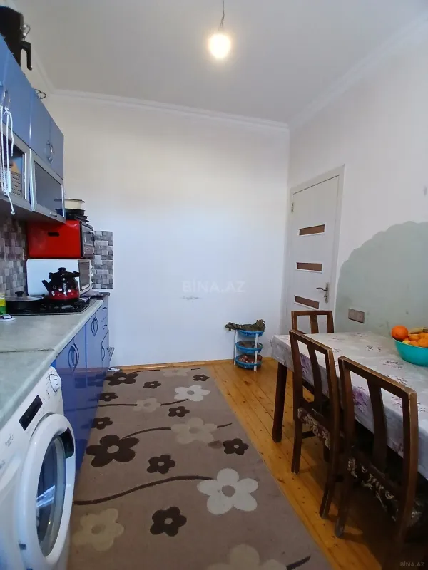 Satılır 4 otaqlı həyət evi 200 m²