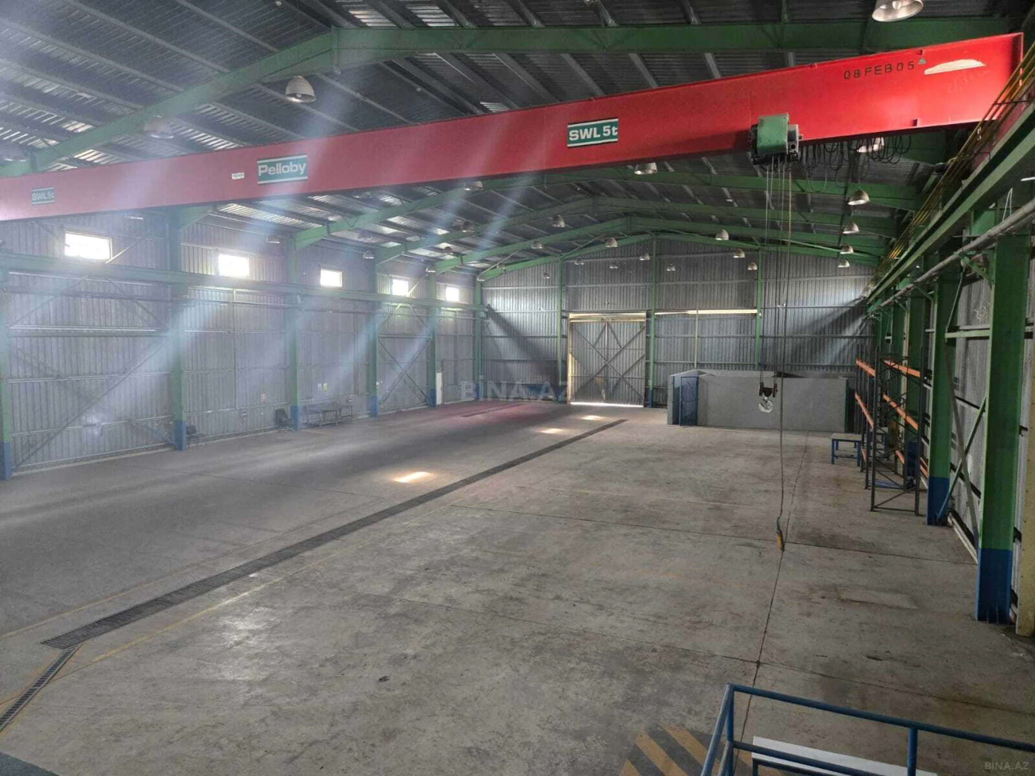 Kirayə verilir obyekt 1300 m²